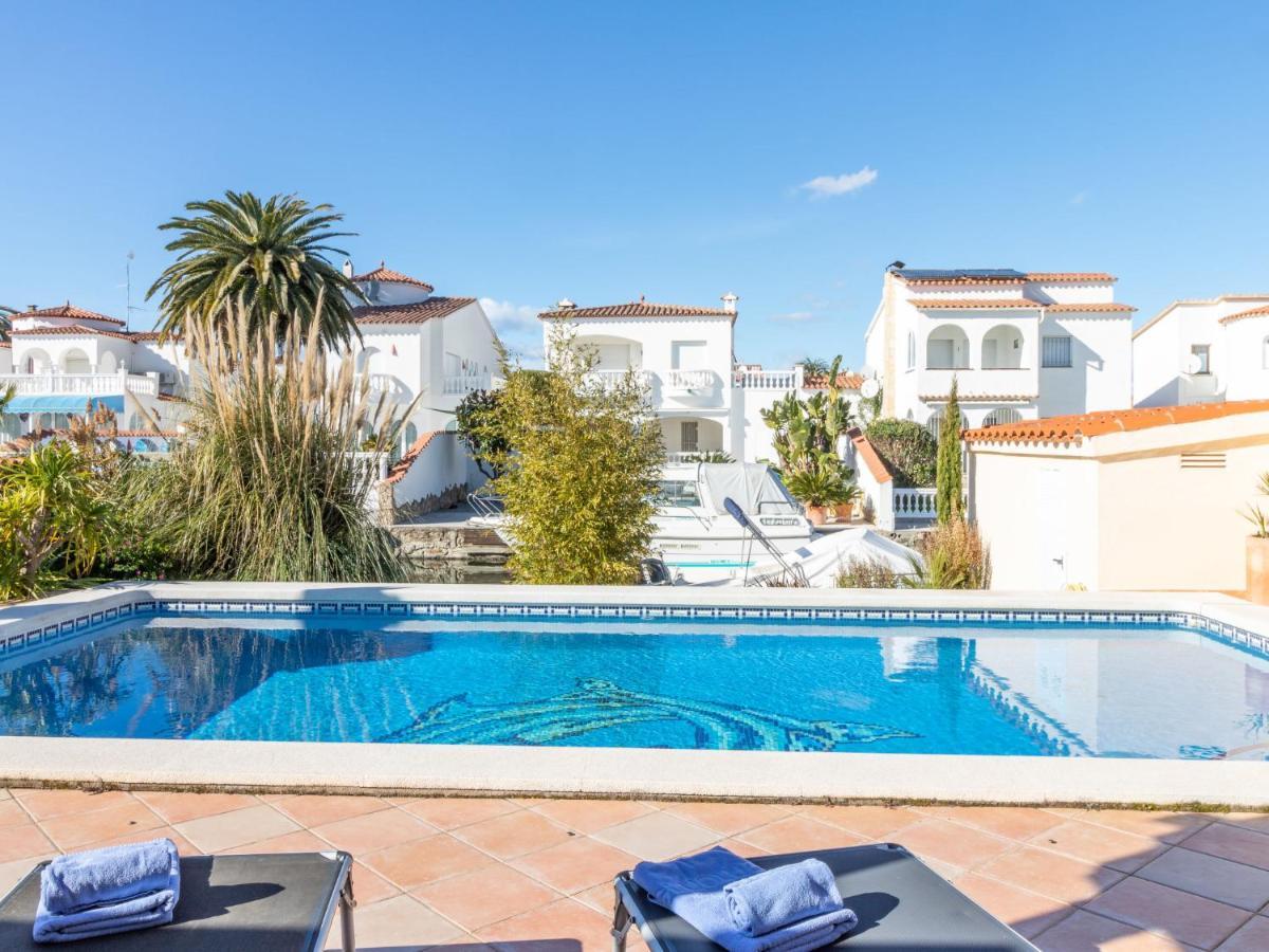 Holiday Home Bonica By Interhome Empuriabrava Exterior foto